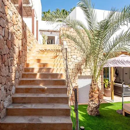 Cap Martinet Tashellu, Boutique 5 Bed - Sea And Forest View *