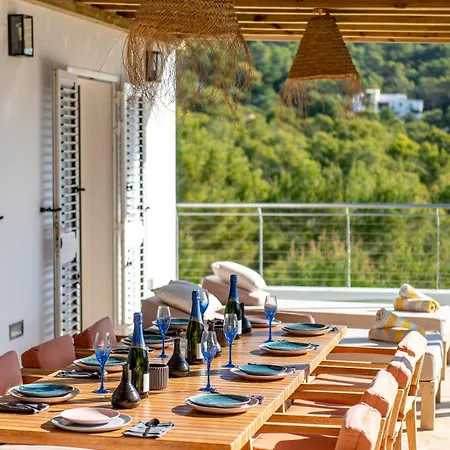 Cap Martinet Tashellu, Boutique 5 Bed - Sea And Forest View